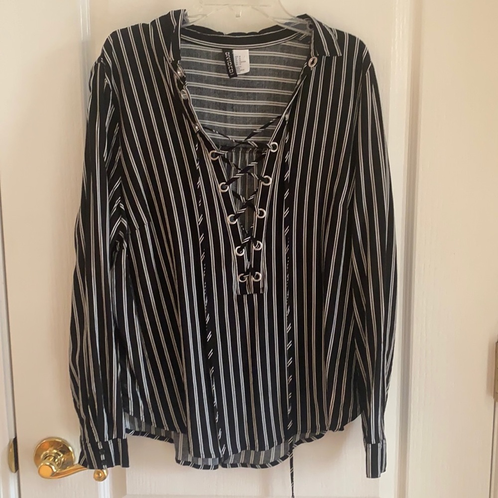H&M Lace up striped blouse